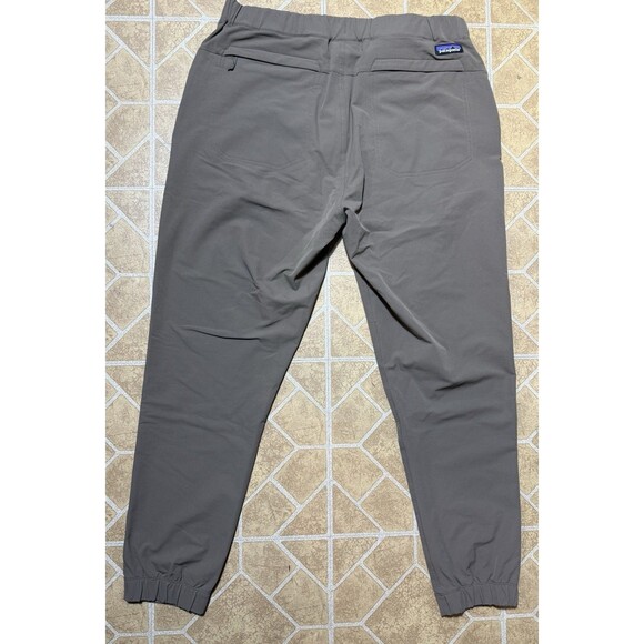 Patagonia Jogger Pants Men’s XL Brown Performance Tapered Hiking Nylon Blend - Picture 9 of 9